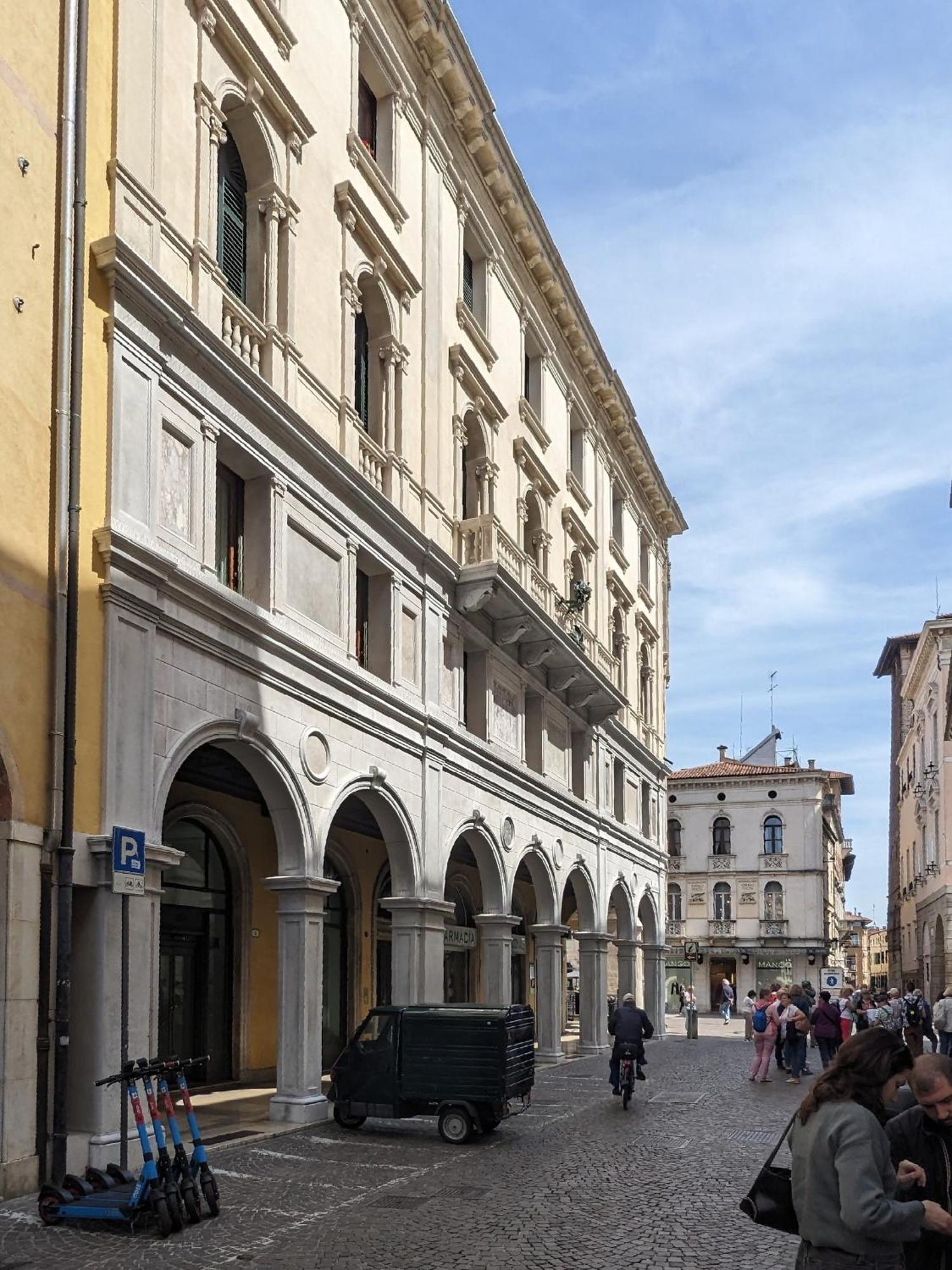 Ca Roson Exclusive In Heart Of Padua Appartamento *
